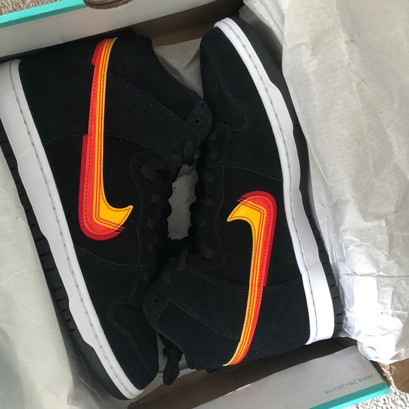 nike dunk high truck it